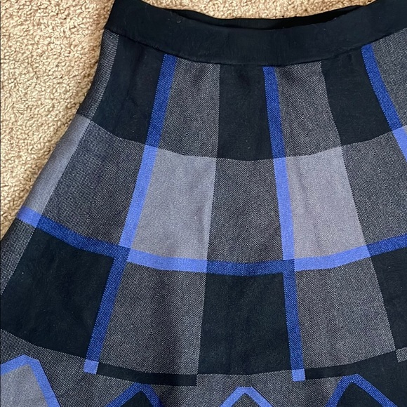 Stylish Black and Blue Women's Skirt - Picture 4 of 9
